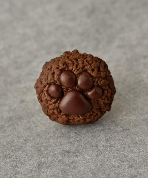 Teddy Bear's Paw Chocolate Cookie Pierced Earring (1 Piece)【Japan Jewelry】