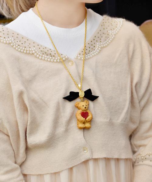 Teddy Bear Maple Cookie Necklace (Red Heart)【Japan Jewelry】