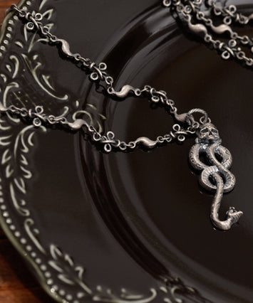 【Harry Potter × Q-pot. collaboration】Dark Mark Necklace【Japan Jewelry】