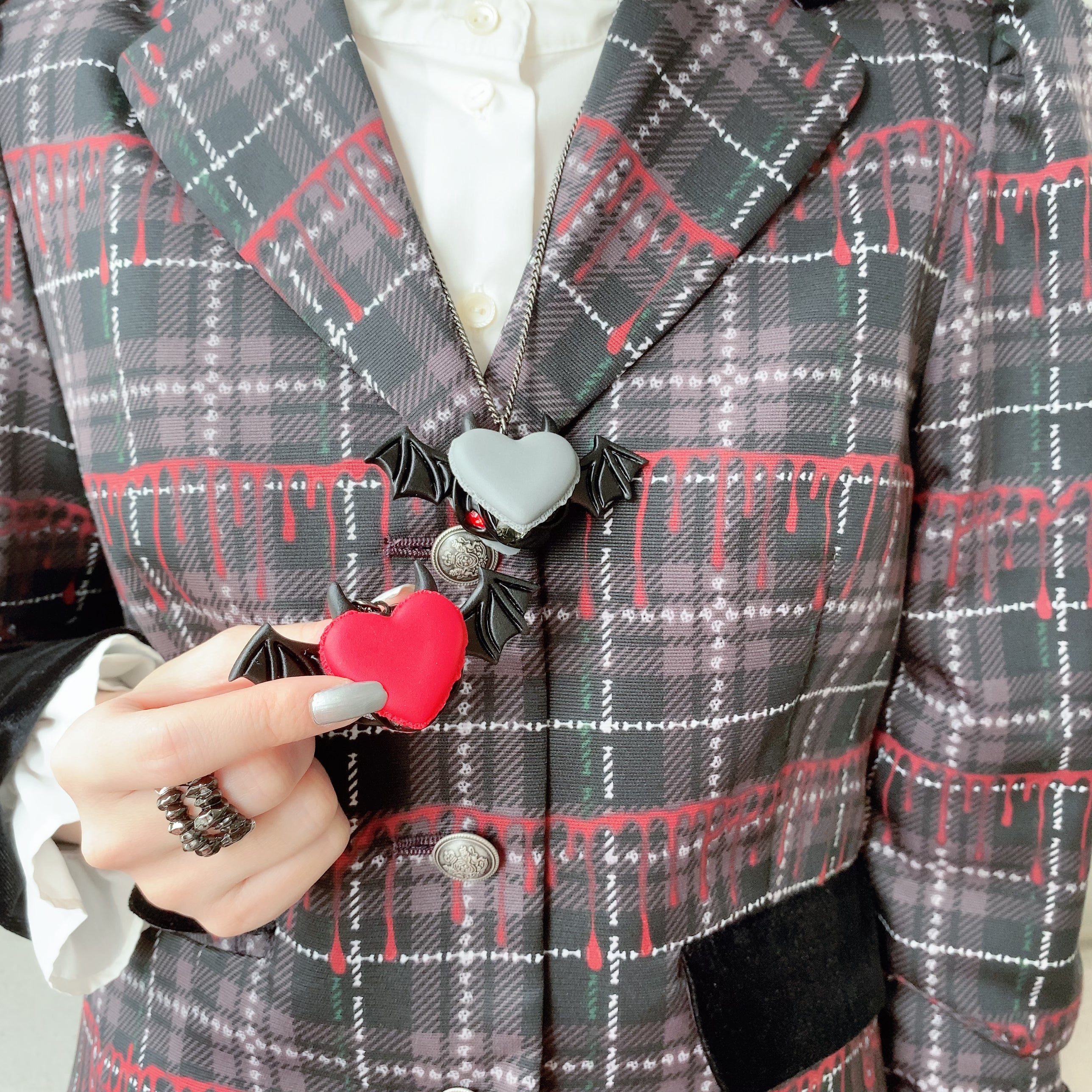 Devil Heart Black Sesame Macaron Bag Charm (Red)【Japan Jewelry】