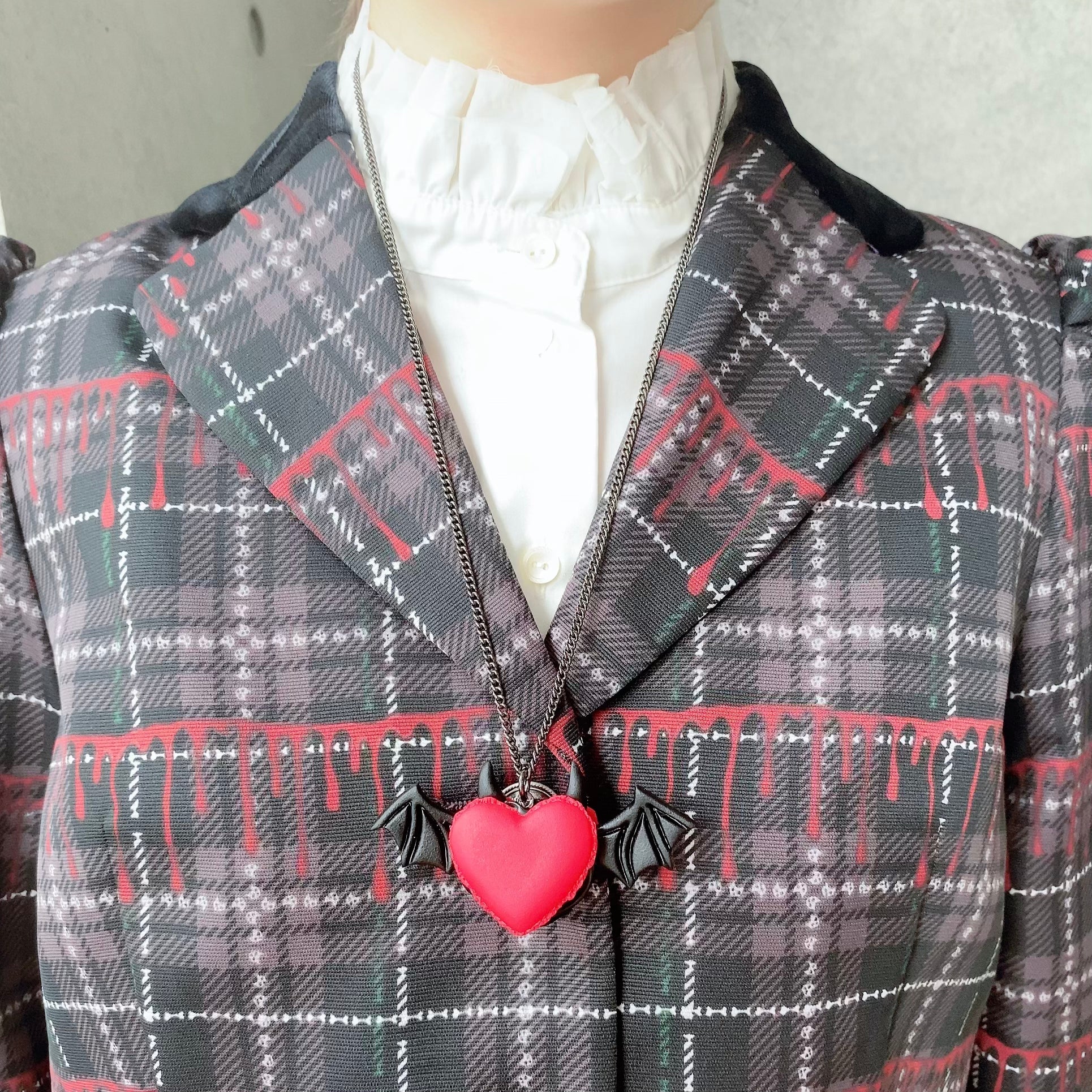 Devil Heart Black Sesame Macaron Necklace (Red)【Japan Jewelry】