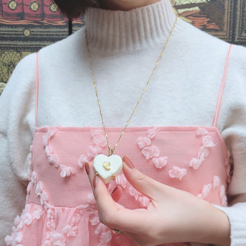 White Luxe Heart Chocolat Necklace【Japan Jewelry】