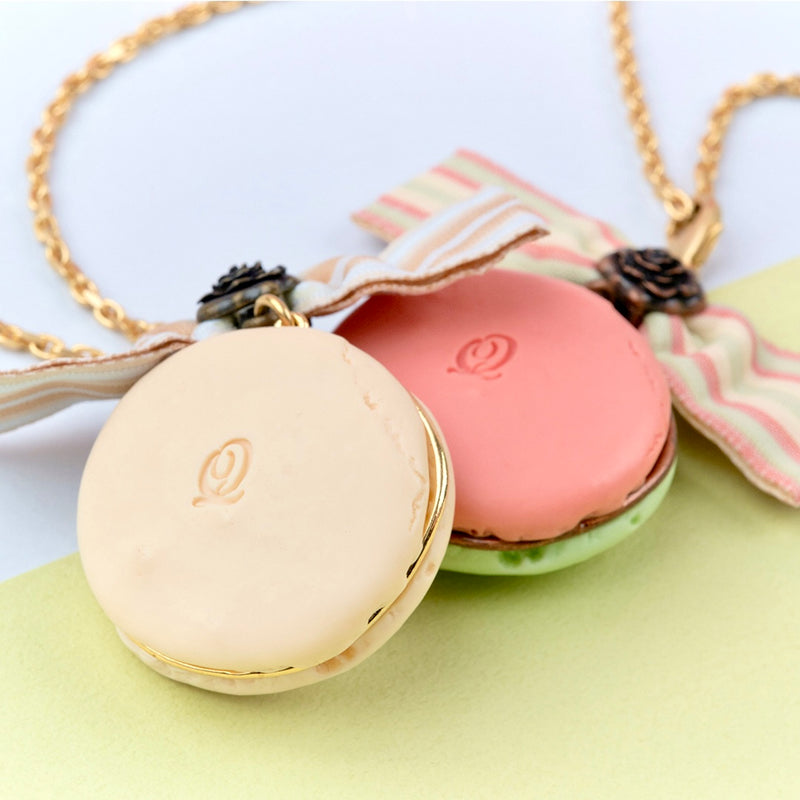 Je t'aime Macaron Ribbon Necklace (Ivory)【Japan Jewelry】