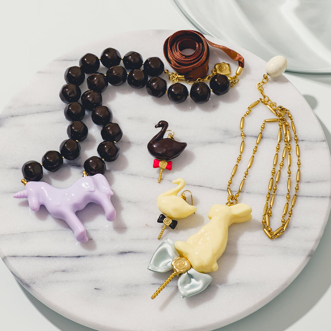 Chocolate Unicorn Necklace (Purple)【Japan Jewelry】