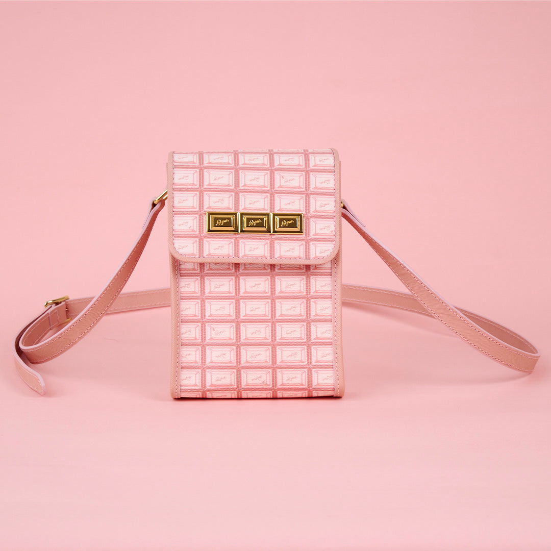 Strawberry Chocolate Smart Bag【Japan Jewelry】