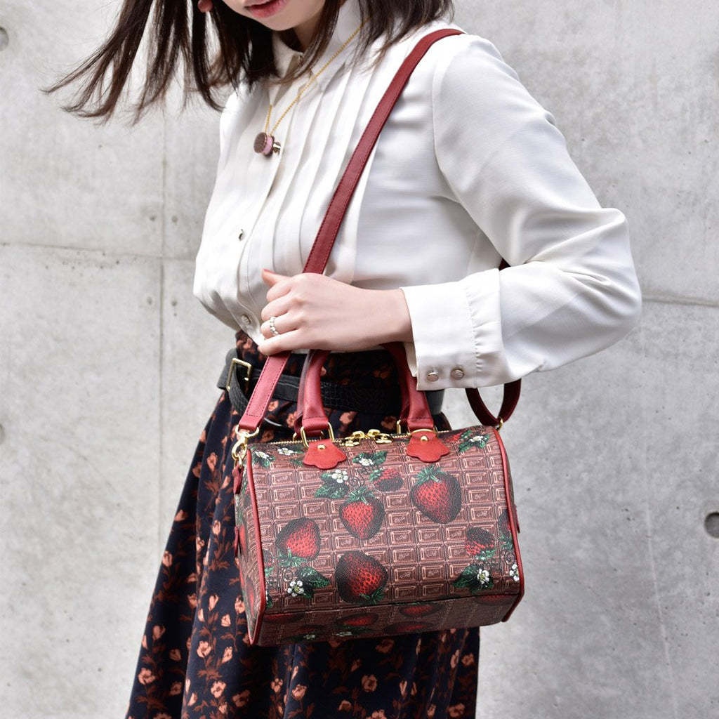 Chocolate × Strawberry Leather Mini Boston Bag【Japan Jewelry】 – Japan  Jewelry Brand Q-pot. International Online Shop