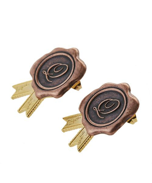 Ribbon Sealing Chocolate Pierced Earrings (Pair)【Japan Jewelry】