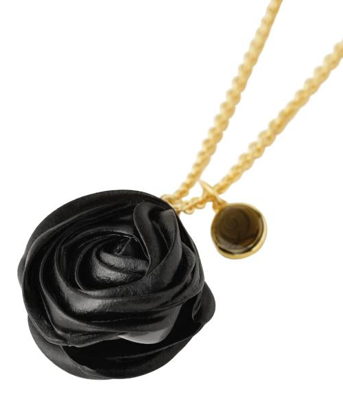 Black Rose Macaron Necklace【Japan Jewelry】